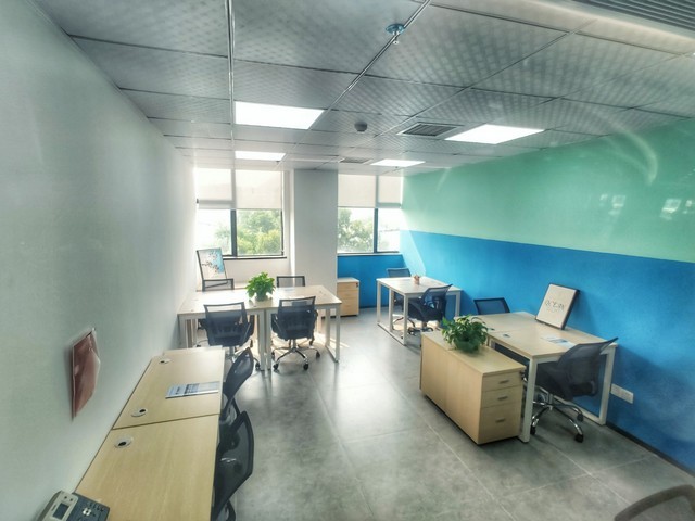 海南哈沐童装货源